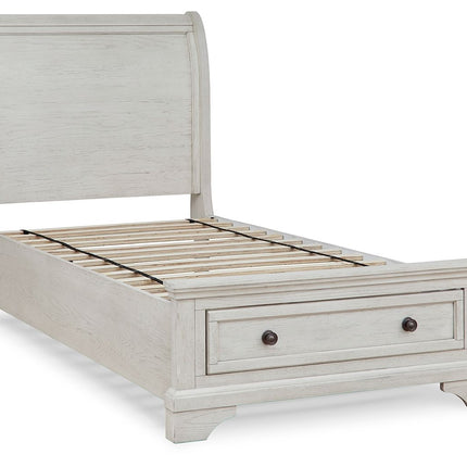 Robbinsdale - Sleigh Bed Signature Design by Ashley® 