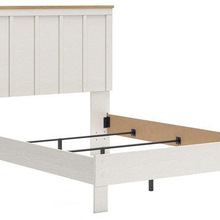 Linnocreek - Panel Bed Benchcraft® 