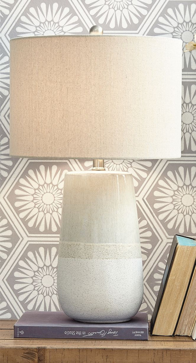 Shavon - Beige / White - Ceramic Table Lamp Ashley Furniture 