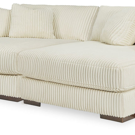 Lindyn - Sectional Signature Design by Ashley® 