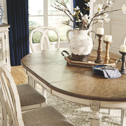 Realyn - Oval Dining Table Set Signature Design by Ashley® 