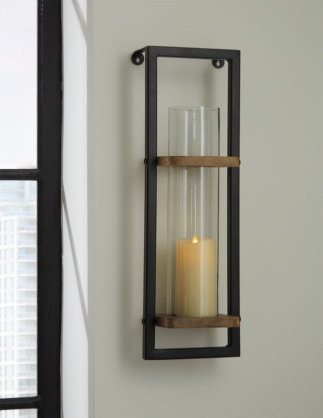 Colburn - Natural / Black - Wall Sconce Ashley Furniture 