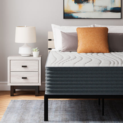 Hybrid 1400 - Mattress Sierra Sleep® by Ashley 