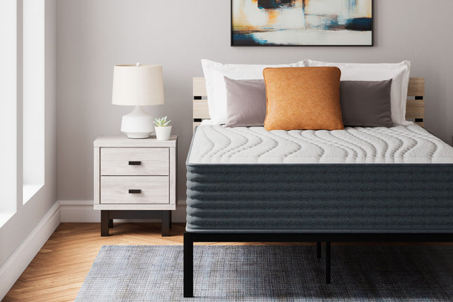 Hybrid 1400 - Mattress Sierra Sleep® by Ashley 