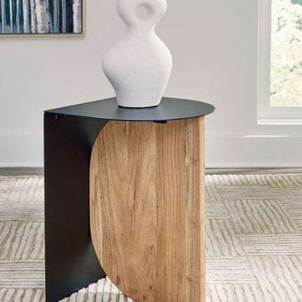 Ladgate - Black / Natural - Accent Table Signature Design by Ashley® 