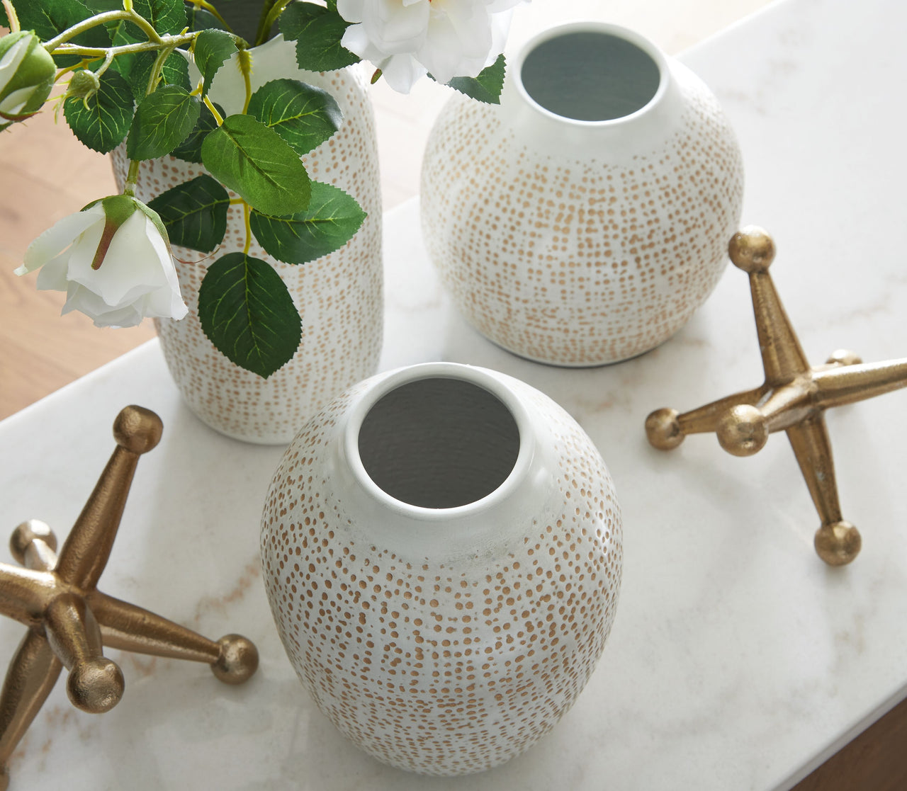 Vinburn - Accessory Set (Set of 5) - Tony's Home Furnishings
