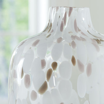 Keelton - Vase Signature Design by Ashley® 