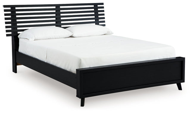 Danziar - Slat Panel Bed - Tony's Home Furnishings