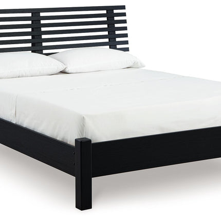 Danziar - Slat Panel Bed With Low Footboard - Tony's Home Furnishings