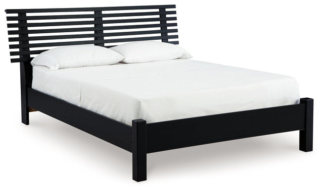 Danziar - Slat Panel Bed With Low Footboard - Tony's Home Furnishings