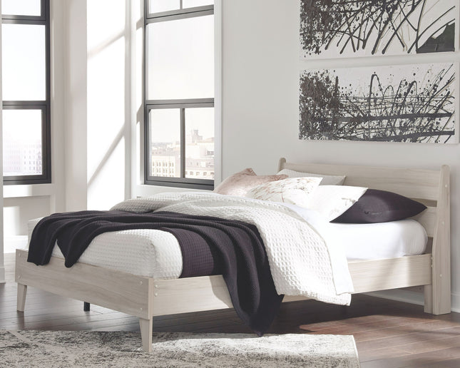 Socalle - Panel Platform Bed Millennium® by Ashley 