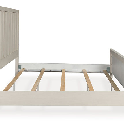 Shaybrock - Panel Bed Benchcraft® 