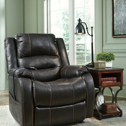 Yandel - Power Lift Recliners Ashley Furniture 