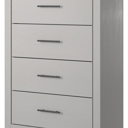 Cottonburg - Light Gray / White - Four Drawer Chest Ashley Furniture 