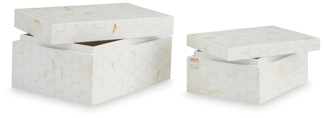 Aldenburg - Cream - Box Set (Set of 2) Signature Design by Ashley® 