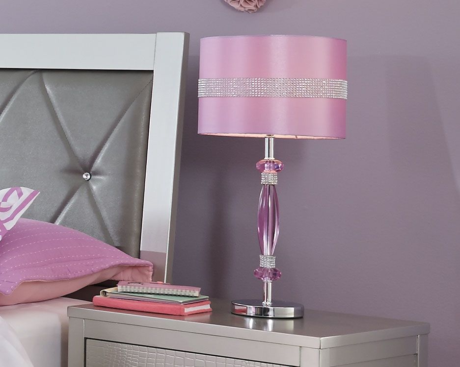 Nyssa - Purple - Metal Table Lamp Ashley Furniture 