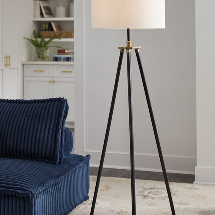 Cashner - Black / Gold Finish - Metal Floor Lamp Signature Design by Ashley® 