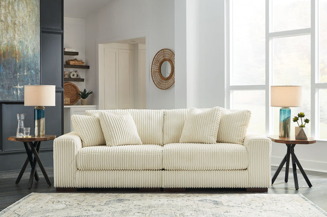 Lindyn - Sectional Sofa Signature Design by Ashley® 