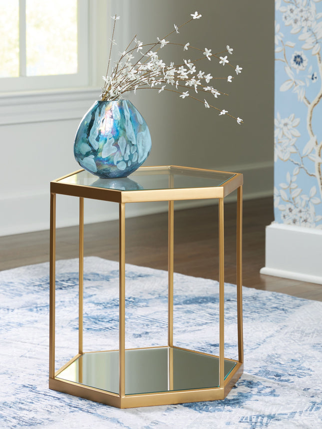 Veerwick - Gold Finish - Accent Cocktail Table Signature Design by Ashley® 