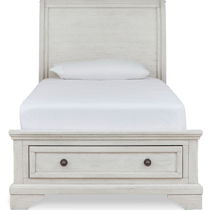 Robbinsdale - Sleigh Bed Signature Design by Ashley® 