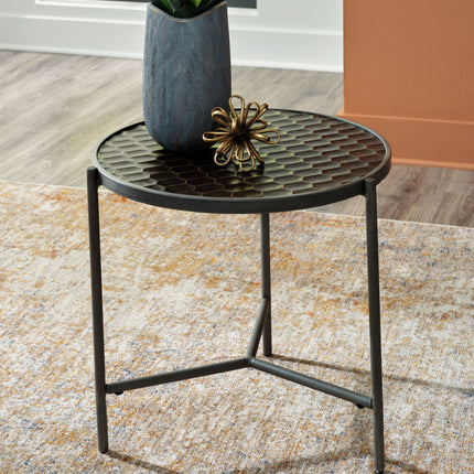 Doraley - Brown / Gray - Chair Side End Table Signature Design by Ashley® 