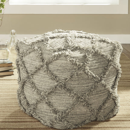 Adelphie - Gray - Pouf Ashley Furniture 