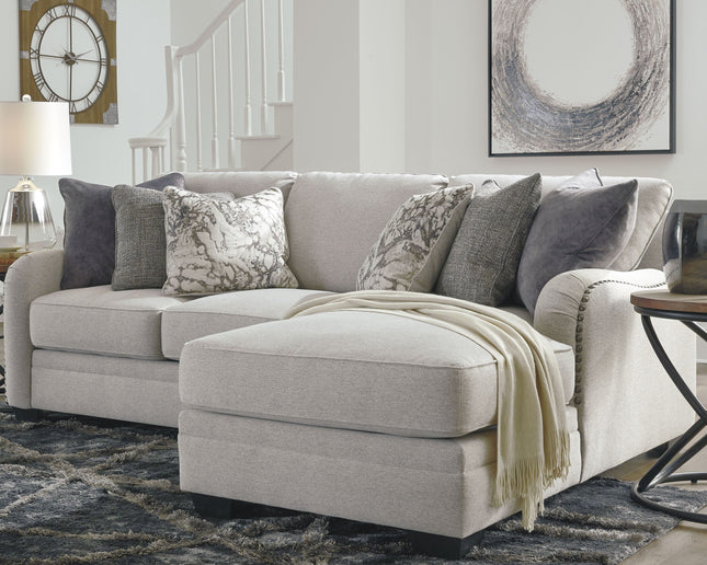 Dellara - Sectional Benchcraft® 