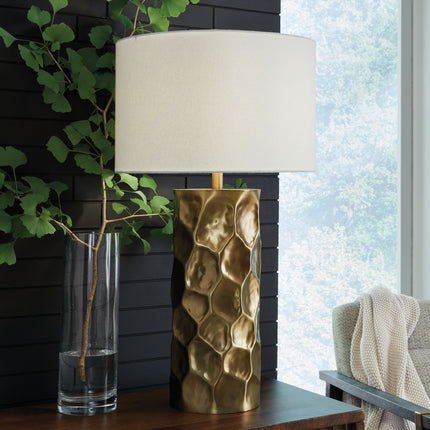 Marshawn - Gold Finish - Metal Table Lamp Signature Design by Ashley® 