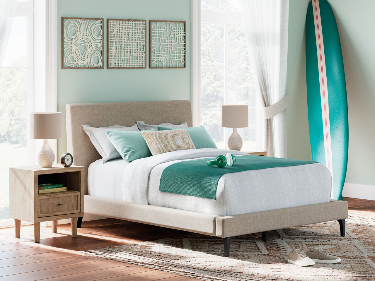 Cielden - Upholstered Bed With Roll Slats - Tony's Home Furnishings