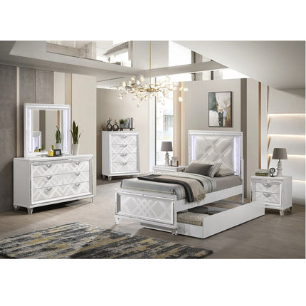 Skylar - Accent Dresser - White ACME 