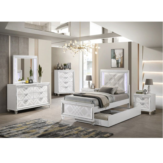 Skylar - Accent Dresser - White ACME 