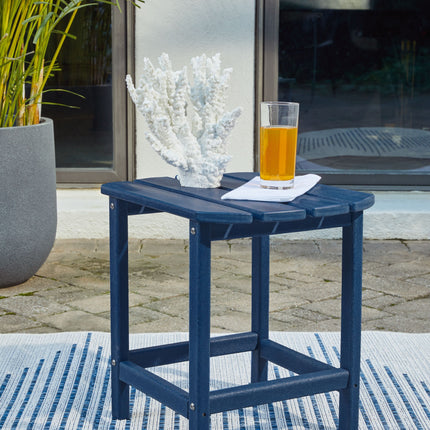 Sundown Treasure - Outdoor End Table Signature Design by Ashley® 