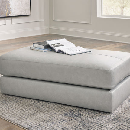 Amiata - Oversized Accent Ottoman Millennium® by Ashley 