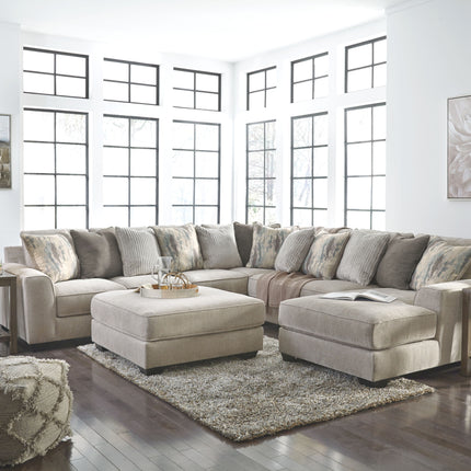 Ardsley - Sectional Benchcraft® 