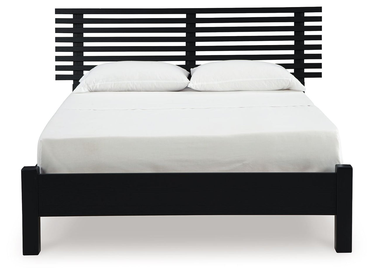 Danziar - Slat Panel Bed With Low Footboard - Tony's Home Furnishings