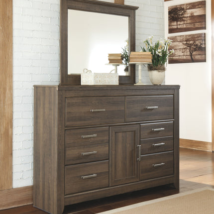 Juararo - Dresser Ashley Furniture 