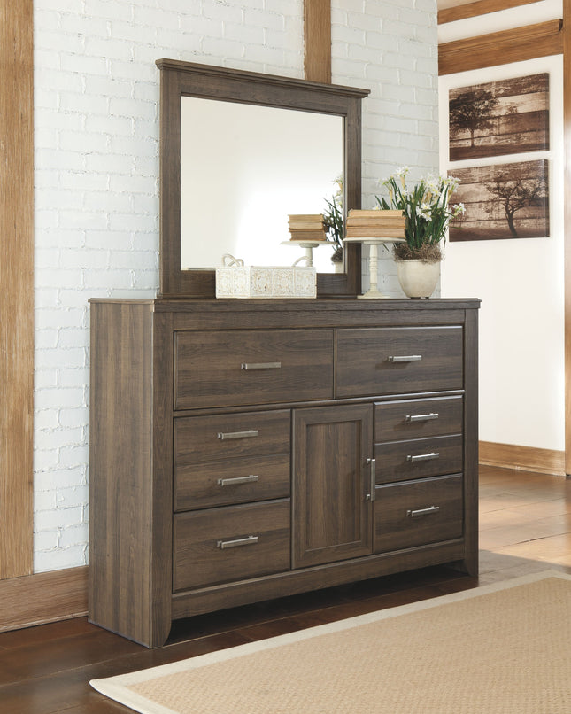 Juararo - Dresser Ashley Furniture 