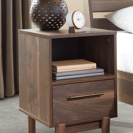 Calverson - Mocha - One Drawer Night Stand - Medium Signature Design by Ashley® 