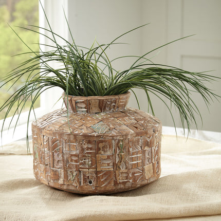 Meltland - Natural / Black - Vase - Square Signature Design by Ashley® 