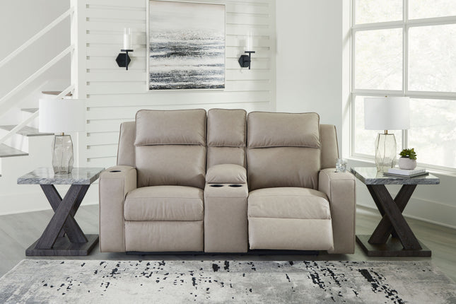 Lavenhorne - Pebble - Dbl Rec Loveseat W/Console Signature Design by Ashley® 