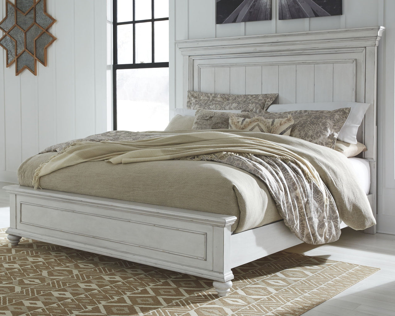 Kanwyn - Panel Bedroom Set Benchcraft® 