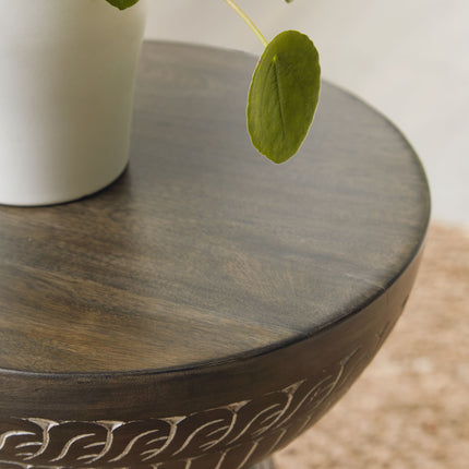 Hadcher - Cream / Brown - Accent Table Signature Design by Ashley® 