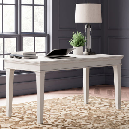 Kanwyn - Home Office Desk Signature Design by Ashley® 