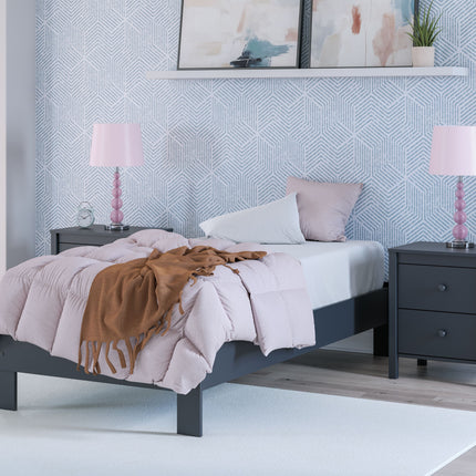 Simmenfort - Platform Bed Signature Design by Ashley® 