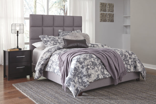 Dolante - Bed Ashley Furniture 