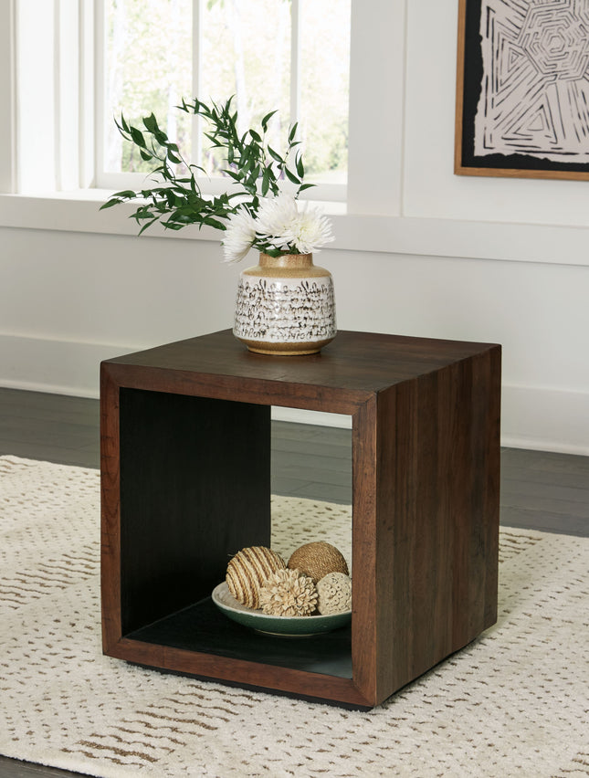 Hensington - Brown / Black - Square End Table Signature Design by Ashley® 