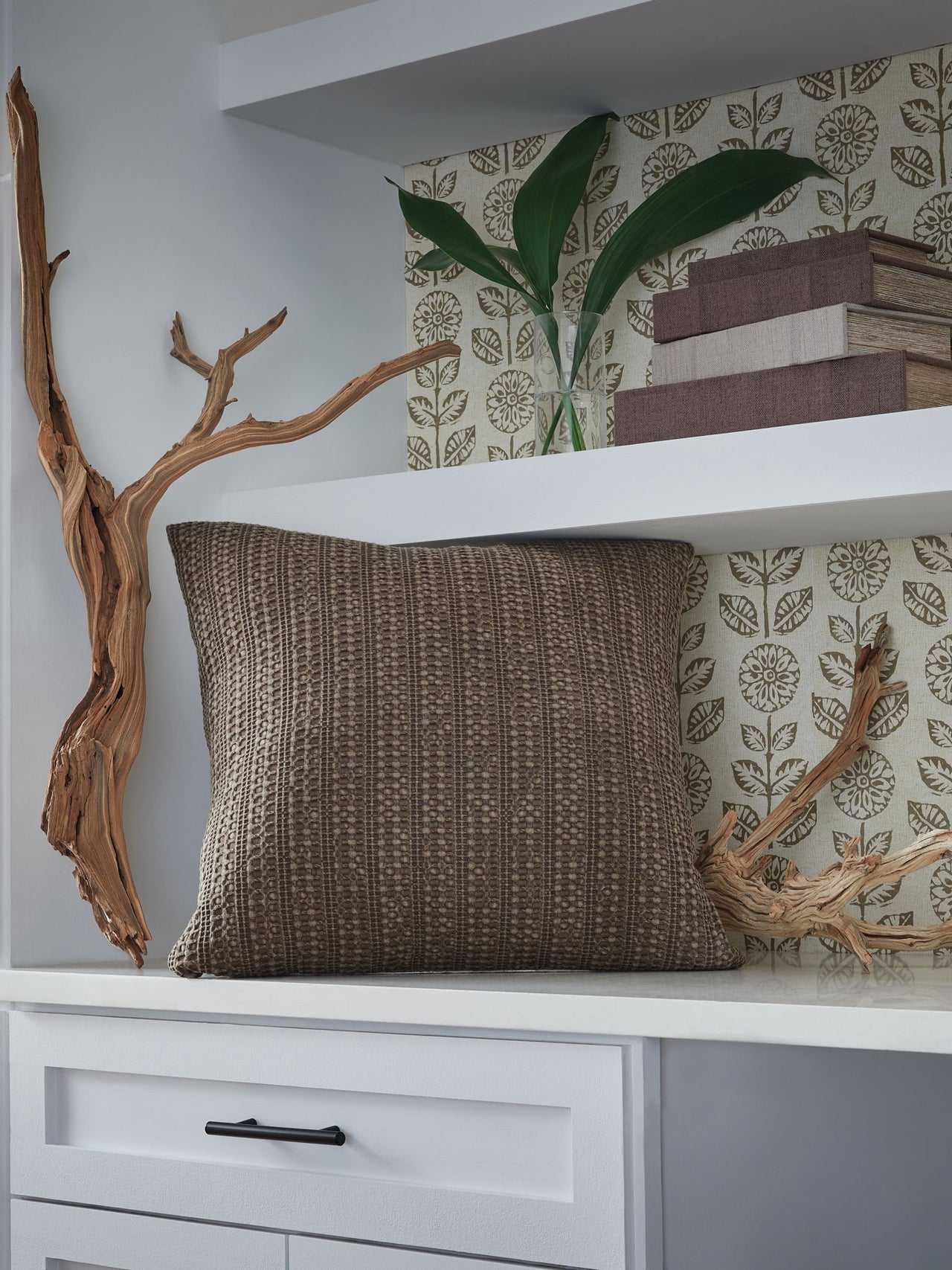 Landcher - Pillow - Tony's Home Furnishings