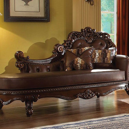 Vendome - Chaise w/2 Pillows - Tony's Home Furnishings