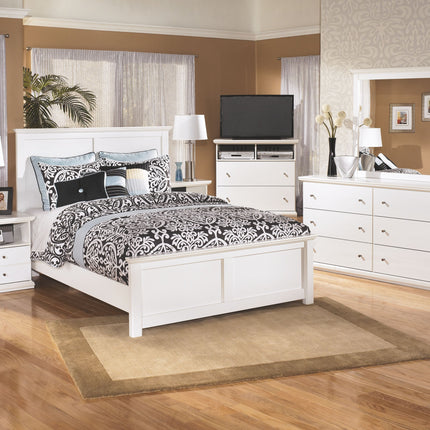 Bostwick - Dresser Ashley Furniture 