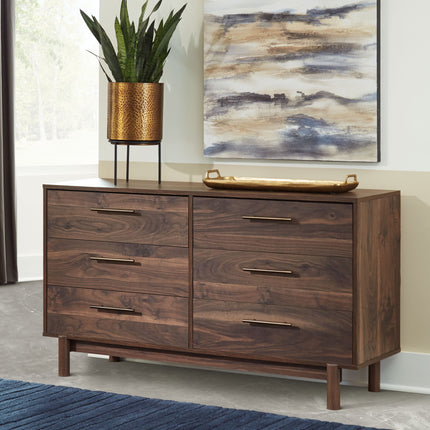 Calverson - Accent Drawer Chest Signature Design by Ashley® 